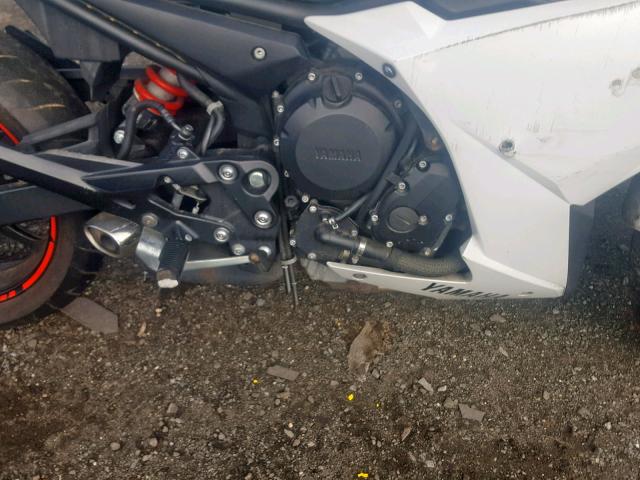 JYARJ18E19A005141 - 2009 YAMAHA FZ6 R WHITE photo 7