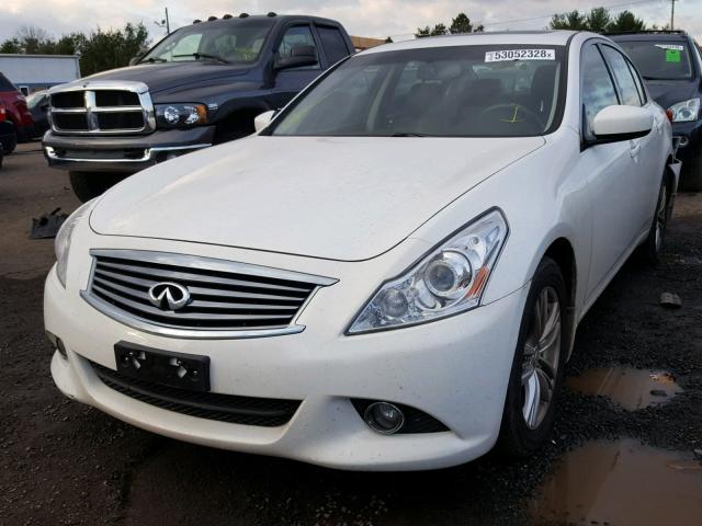 JN1CV6AR4DM355477 - 2013 INFINITI G37 WHITE photo 2