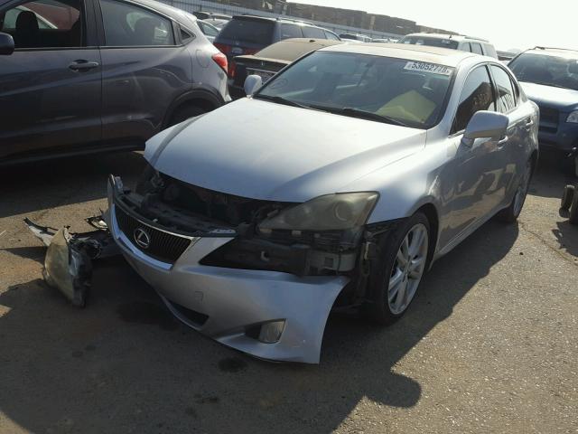 JTHBK262165003118 - 2006 LEXUS IS 250 SILVER photo 2