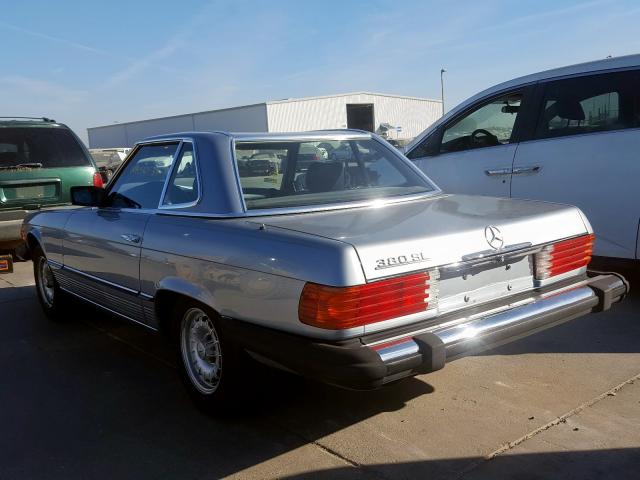 BA45A7EA001757 - 1984 MERCEDES-BENZ 380SL BLUE photo 3