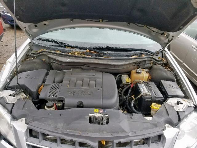 2A8GM78X38R615973 - 2008 CHRYSLER PACIFICA L SILVER photo 7