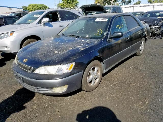 JT8BF28G6W5041070 - 1998 LEXUS ES 300 BLACK photo 2