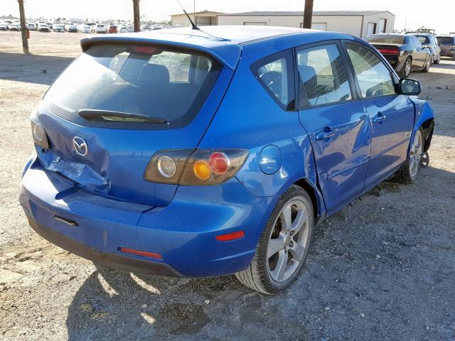 JM1BK143561437041 - 2006 MAZDA 3 HATCHBAC BLUE photo 4