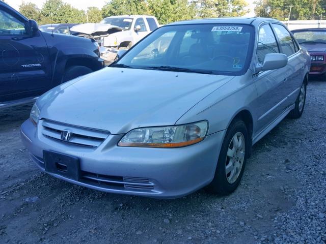 1HGCG56691A062138 - 2001 HONDA ACCORD EX SILVER photo 2