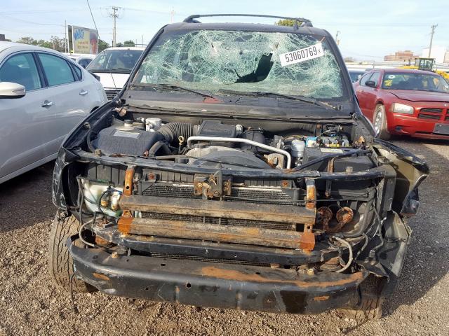 1GNDT13S682116113 - 2008 CHEVROLET TRAILBLAZE BLACK photo 9