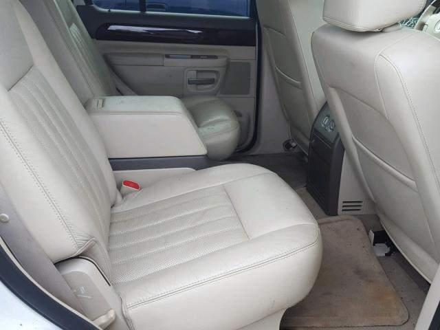 5LMEU88H44ZJ27928 - 2004 LINCOLN AVIATOR 白色 照片 6