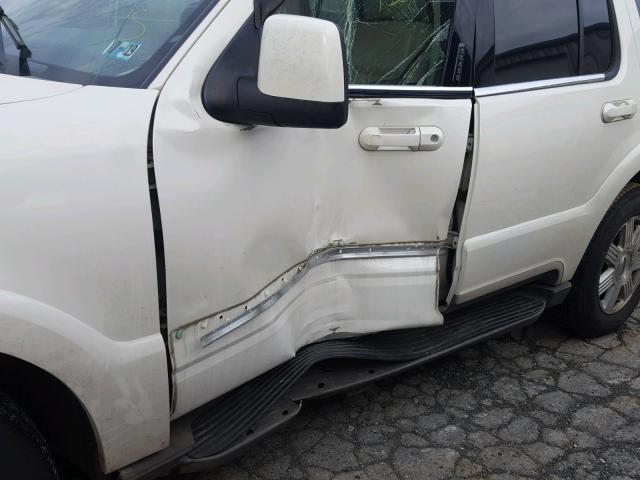 5LMEU88H44ZJ27928 - 2004 LINCOLN AVIATOR 白色 照片 9