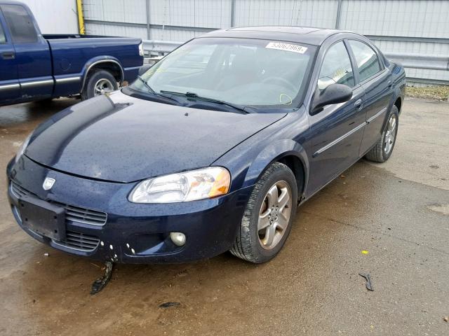 1B3AL56R02N108625 - 2002 DODGE STRATUS ES BLUE photo 2