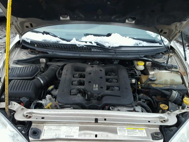 2B3HD56M62H292896 - 2002 DODGE INTREPID E TAN photo 7