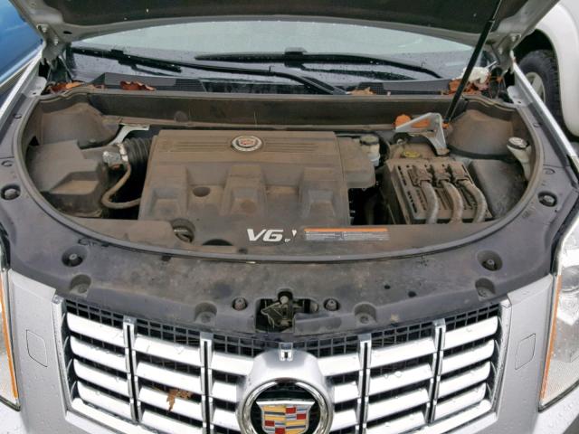 3GYFNHE31DS647450 - 2013 CADILLAC SRX PERFOR SILVER photo 7