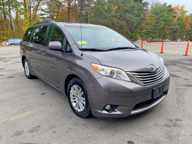 5TDYK3DC9BS022758 - 2011 TOYOTA SIENNA XLE GRAY photo 1