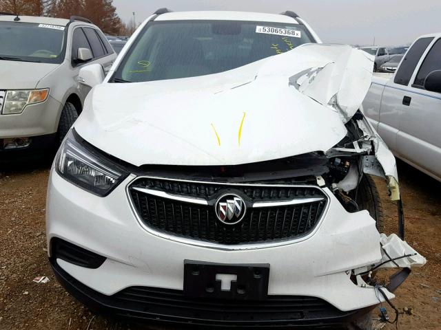 KL4CJASB3HB096182 - 2017 BUICK ENCORE PRE WHITE photo 7