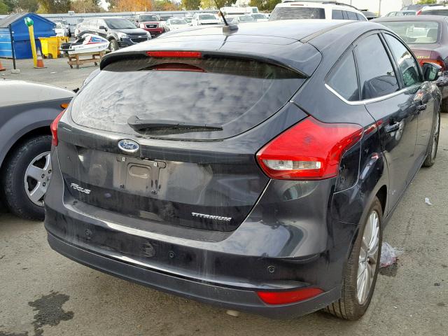 1FADP3N28FL349283 - 2015 FORD FOCUS TITA BLACK photo 4