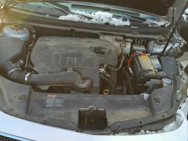 1G1ZB5E15BF229458 - 2011 CHEVROLET MALIBU LS 银色 照片 7