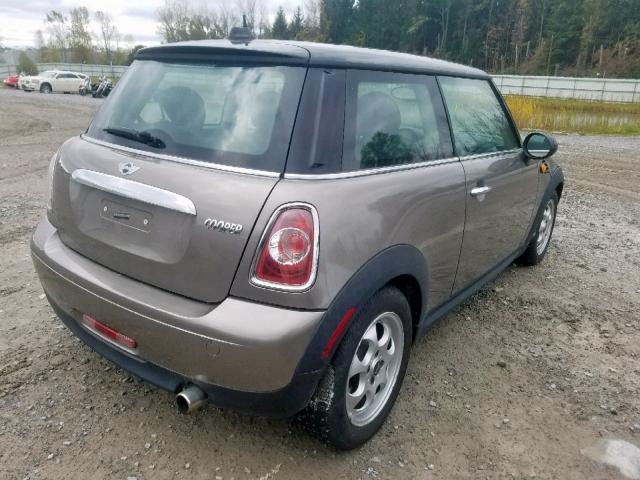 WMWSU3C52DT681382 - 2013 MINI COOPER GRAY photo 4