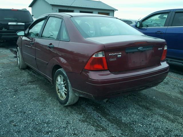 1FAHP34N36W213557 - 2006 FORD FOCUS ZX4 MAROON photo 3