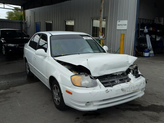 KMHCG45C65U645296 - 2005 HYUNDAI ACCENT GL WHITE photo 1