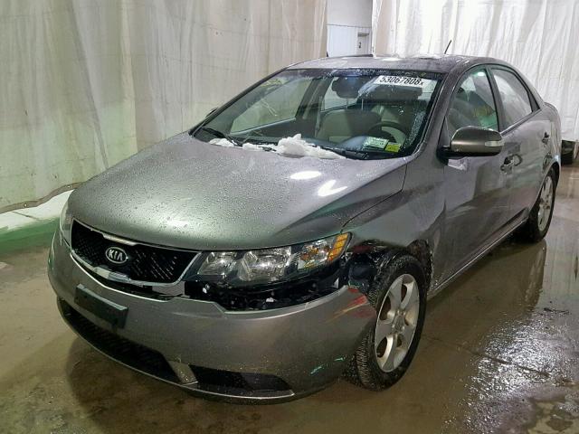 KNAFU4A24A5299175 - 2010 KIA FORTE EX SILVER photo 2