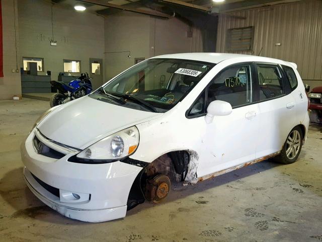 JHMGD38697S027224 - 2007 HONDA FIT S WHITE photo 2