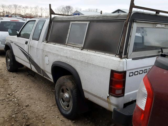 1B7GG23Y7TS685288 - 1996 DODGE DAKOTA WHITE photo 3