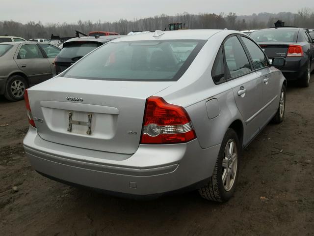 YV1MS382362187339 - 2006 VOLVO S40 2.4I SILVER photo 4