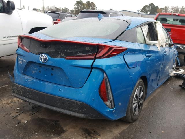 JTDKARFP9J3074452 - 2018 TOYOTA PRIUS PRIM 蓝色 照片 4