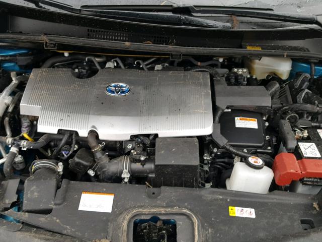 JTDKARFP9J3074452 - 2018 TOYOTA PRIUS PRIM 蓝色 照片 7