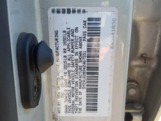 5Y2SL62834Z467551 - 2004 PONTIAC VIBE SILVER photo 10