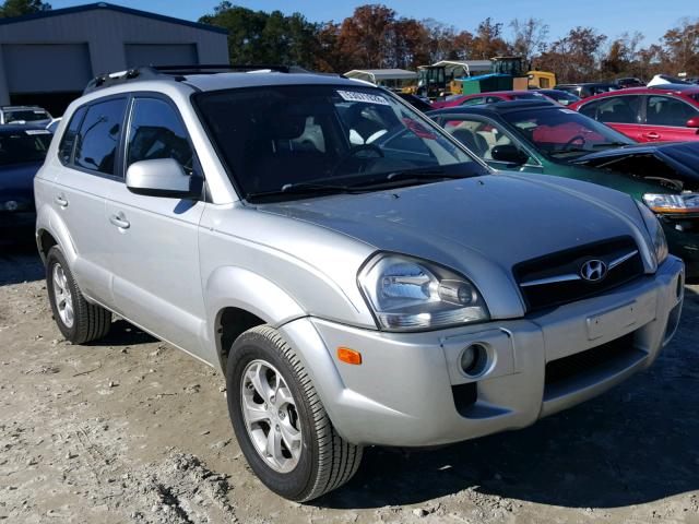 KM8JN12B29U939047 - 2009 HYUNDAI TUCSON SE SILVER photo 1