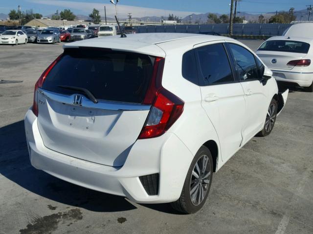 3HGGK5H75HM711775 - 2017 HONDA FIT EX WHITE photo 4