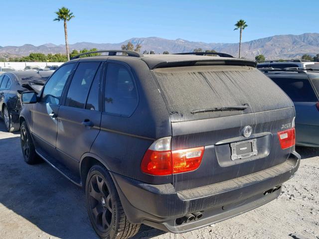 WBAFB33561LH11005 - 2001 BMW X5 4.4I BLACK photo 3