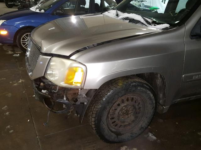 1GKDT13S432379982 - 2003 GMC ENVOY SILVER photo 10