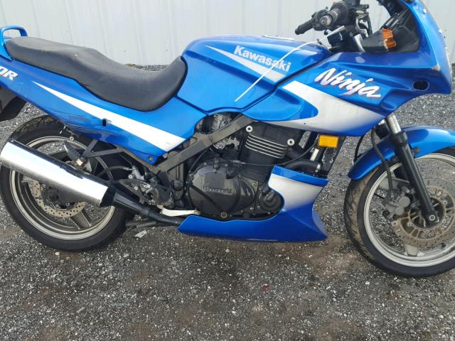 JKAEXVD16YA056347 - 2000 KAWASAKI EX500 D BLUE photo 9