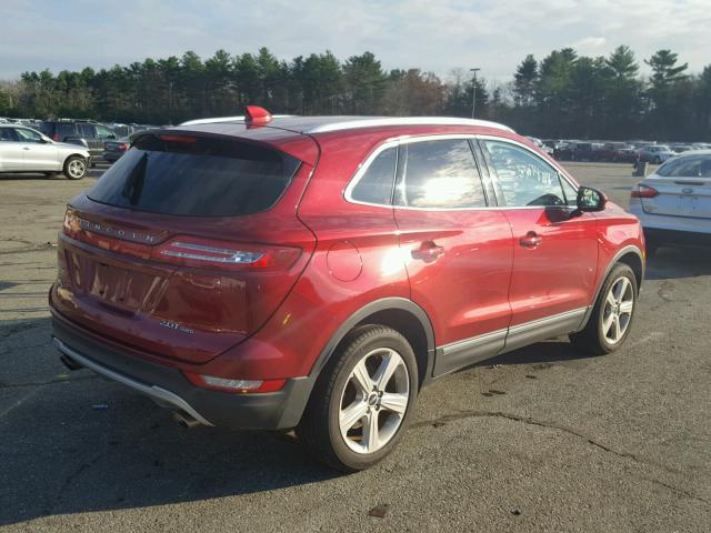 5LMCJ1D93HUL56562 - 2017 LINCOLN MKC PREMIE RED photo 4