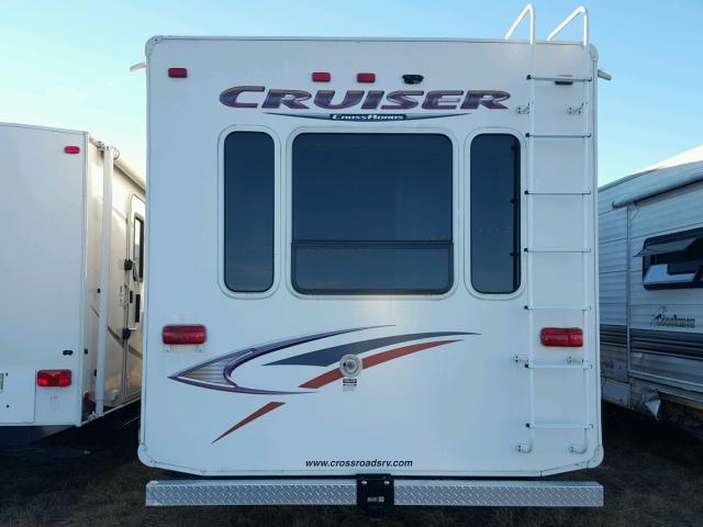 4V0FC30268E003381 - 2008 CROS CRUISER WHITE photo 9