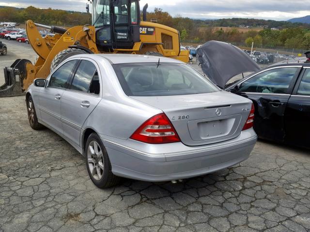 WDBRF92H97F912919 - 2007 MERCEDES-BENZ C 280 4MAT SILVER photo 3