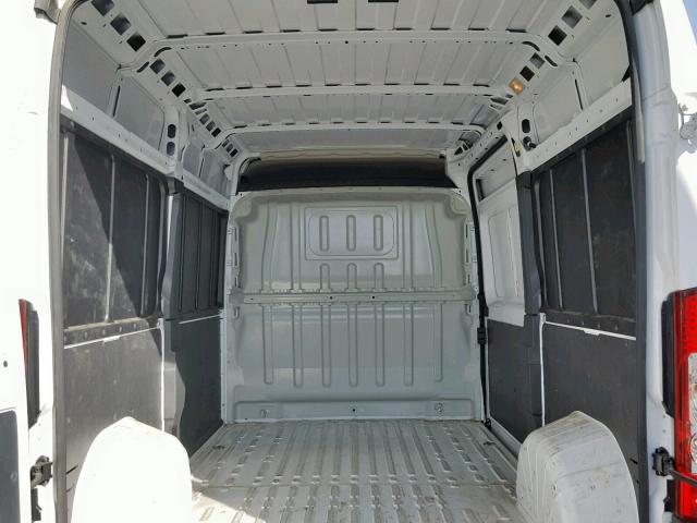 3C6TRVCG3KE510790 - 2019 RAM PROMASTER 白色 照片 9