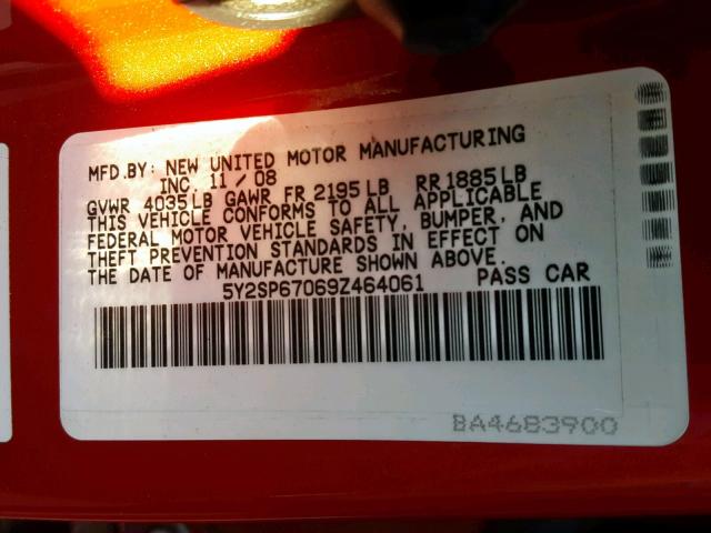 5Y2SP67069Z464061 - 2009 PONTIAC VIBE RED photo 10