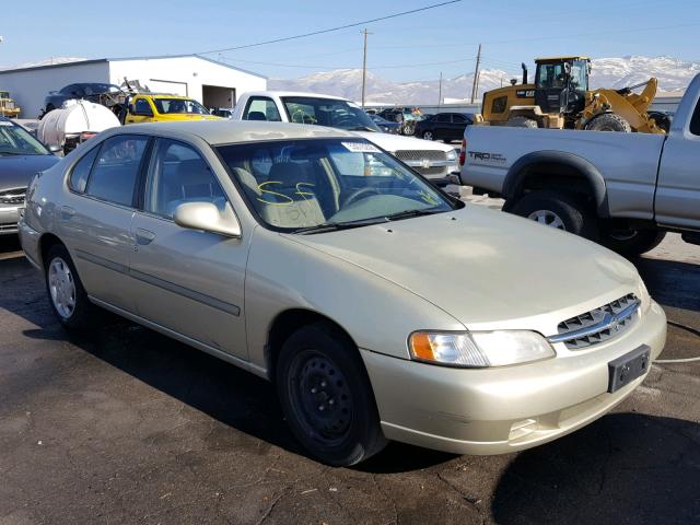 1N4DL01D2WC262951 - 1998 NISSAN ALTIMA XE CREAM photo 1