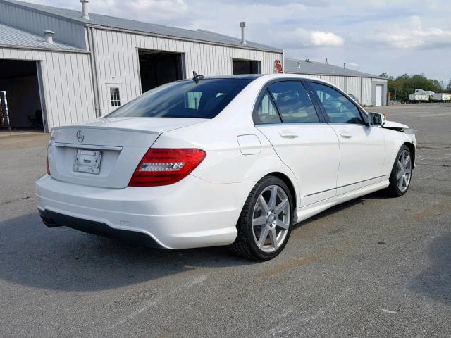 WDDGF4HB6DA806487 - 2013 MERCEDES-BENZ C 250 WHITE photo 4