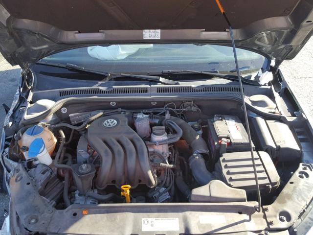 3VW2K7AJ8CM464462 - 2012 VOLKSWAGEN JETTA BASE GRAY photo 7
