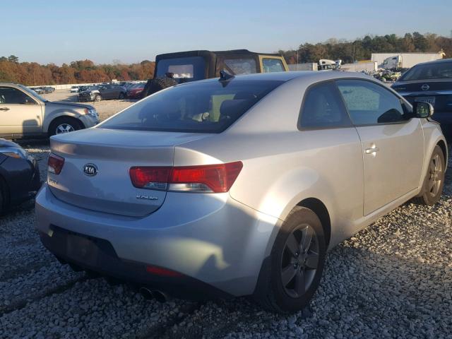 KNAFU6A22B5430410 - 2011 KIA FORTE EX SILVER photo 4