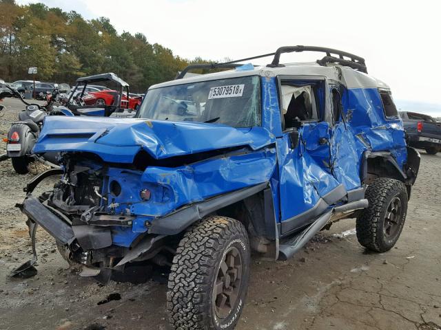 JTEBU11F470059483 - 2007 TOYOTA FJ CRUISER BLUE photo 2