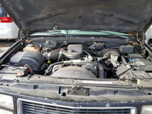 1GKEK13R8TJ751589 - 1996 GMC YUKON BLACK photo 7