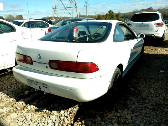 JH4DC4455TS017776 - 1996 ACURA INTEGRA LS WHITE photo 4