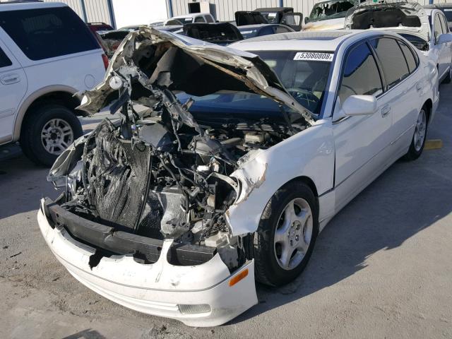 JT8BD68S6W0034781 - 1998 LEXUS GS 300 WHITE photo 2