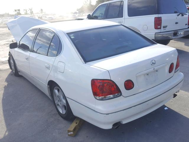 JT8BD68S6W0034781 - 1998 LEXUS GS 300 WHITE photo 3