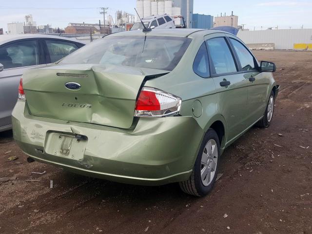 1FAHP34N78W281105 - 2008 FORD FOCUS S/SE GREEN photo 4