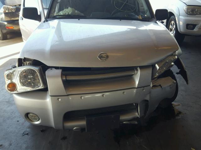 1N6ED27T64C425469 - 2004 NISSAN FRONTIER C SILVER photo 7