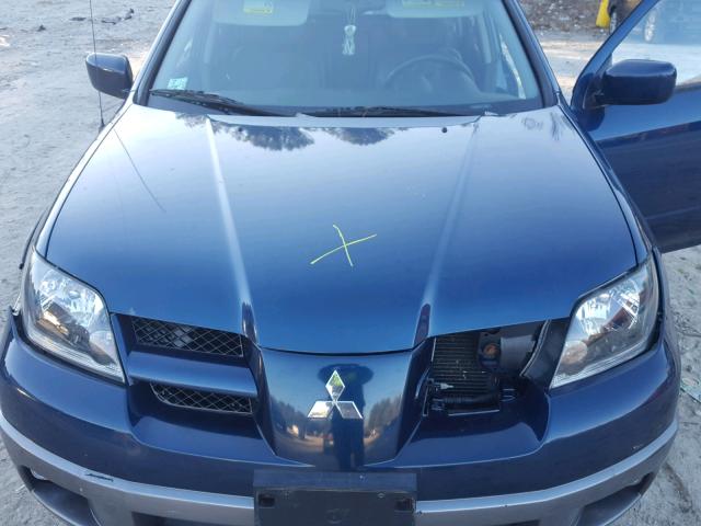 JA4LZ41F44U002761 - 2004 MITSUBISHI OUTLANDER BLUE photo 7